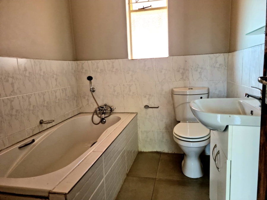 2 Bedroom Property for Sale in South Ridge Northern Cape